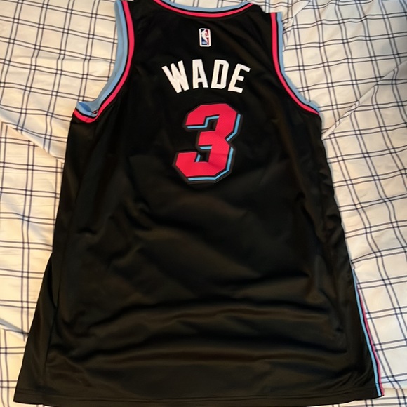 Replica Dwyane Wade Miami Heat Vice Jersey - Picture 2 of 2
